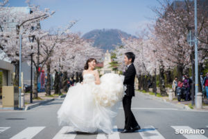 神戸｜思い出の母校と旧居留地の2ヶ所で行う洋装ロケーションフォト撮影