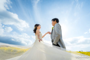 淡路島｜菜の花満開のあわじ花さじきと神戸ハーバーランドで行う洋装前撮り写真撮影